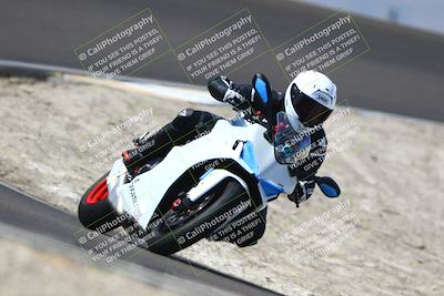 media/Sep-21-2025-TrackDaz (Sun) [[277c75b276]]/B Group/1220pm (Turn 2)/